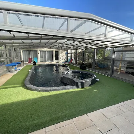 Holiday home La Castagne