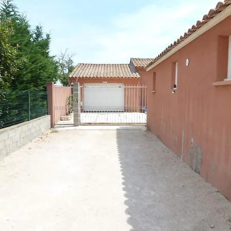 Holiday home La Castagne Caumont-sur-Durance